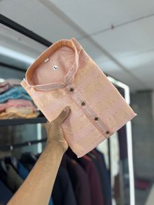 Ensemble Kurta Payjama pour homme en coton de soie jacquard lourd traditionnel indien pour mariage et fête Maruti Fashion MF374 En stock - Product Image 5