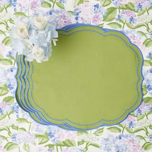 Elegantes manteles individuales de lino bordados con motivos tradicionales perfectos para eventos culturales y reuniones familiares - Product Image 5