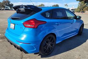 FORD FOCUS RS 2018 d'occasion, conduite à gauche/droite - Product Image 4