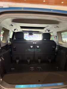 Véhicule tout-terrain d'occasion 2026, grand SUV 6 places, hybride rechargeable 2.0T, sans accident et prêt à être expédié - Product Image 3