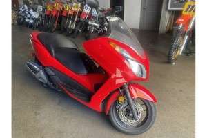 Motocicleta Scooter-Moped <span class=keywords><strong>Honda</strong></span> FORZA Base 2014 en Estado Activo - Product Image 4