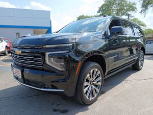 Vente aux enchères 2025 Chevrolet Suburban High Country SUV Noir Véhicule de Luxe Grand Format - Product Image 1