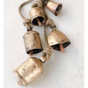 Campanas Náuticas de Latón con Acabado Dorado y Cuerda Resistente para Decoración Navideña del Hogar - Product Image 3