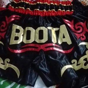 Pantalones cortos de Muay Thai con estampado personalizado de lucha de boxeo de alta calidad 2025, pantalones cortos tailandeses de Muay-thai de bajo precio hechos en Pakistán - Product Image 5