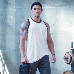 Débardeurs de sport pour hommes, personnalisés OEM, en maille respirante à séchage rapide, pour musculation et fitness, sans manches - Product Image 4