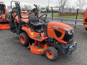 Tondeuse autoportée G261 HD avec bac de ramassage, sans fil et adaptable pour une performance optimale et un entretien parfait de la pelouse - Product Image 3