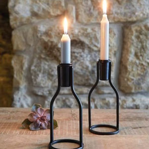 Bougeoirs décoratifs en métal faits à la main avec un design unique pour la célébration de fête d'anniversaire de mariage d'hôtel de restaurant - Product Image 1