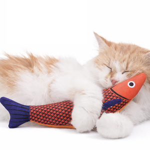 Juguete <span class=keywords><strong>de</strong></span> Pescado con Catnip <span class=keywords><strong>para</strong></span> <span class=keywords><strong>Gatos</strong></span> con Sonajero <span class=keywords><strong>de</strong></span> ABS Incorporado |   Juguete Interactivo <span class=keywords><strong>de</strong></span> Peluche <span class=keywords><strong>para</strong></span> <span class=keywords><strong>Gatos</strong></span> <span class=keywords><strong>de</strong></span> Interior |   Proveedor OEM <span class=keywords><strong>de</strong></span> <span class=keywords><strong>Juguetes</strong></span> <span class=keywords><strong>para</strong></span> Mascotas - Product Image 4