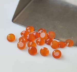 คาร์เนเลียนสีส้มธรรมชาติทรงกลมเจียระไน5มม. ส้มคาร์เนเลียน AAA - Product Image 3