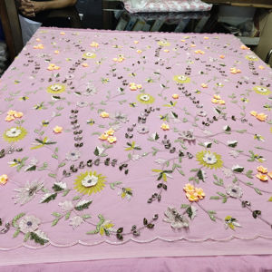 Accesorio Tejido a Mano Ecológico con Cuentas y Bordado Cruzado, Tejido de Punto Grueso y Resistente - Product Image 1