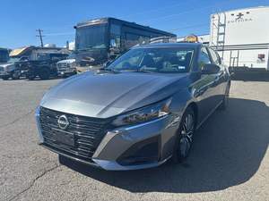 NISSAN ALTIMA 2.5 SV FWD 2025 PRÊT À ÊTRE EXPÉDIÉ - Product Image 3