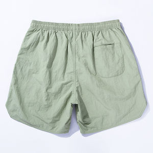 กางเกงขาสั้นออกกำลังกายผู้ชายขายส่ง ผ้าสแปนเด็กซ์/โพลีเอสเตอร์ แห้งเร็ว ระบายอากาศดี เอวยางยืด แบบเรียบ สั่งทำได้ - Product Image 4