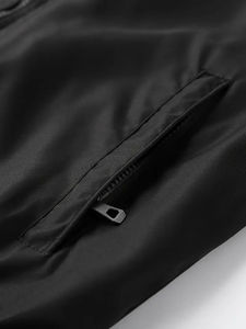 Chaqueta universitaria Letterman de lana de secado rápido para hombre personalizada de lona negra a prueba de agua de Boomletcorp - Product Image 4