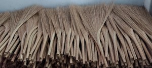 Balai en coco de qualité supérieure, bon pour balayer, matériau durable, adapté au nettoyage intérieur et extérieur, et aux commandes d'exportation importantes - Product Image 6