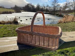 Panier de pique-nique en osier tissé à la main de haute qualité organisateur de stockage de nourriture pour les pique-niques et le camping fabriqués au Vietnam - Product Image 4