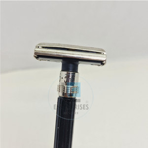 มีดโกนแบบใหม่ ดีไซน์ทันสมัย ปลอดภัย ใช้งานได้ยาวนาน อุปกรณ์โกนหนวด - Product Image 6