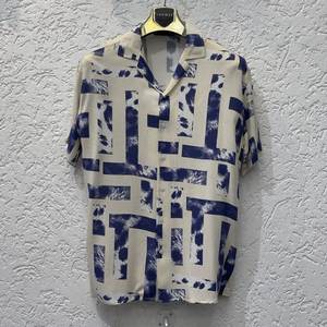 Chemise à manches courtes pour homme à motifs modernes – Coupe décontractée, tissu léger, design estival élégant pour un usage décontracté, tenue de vacances - Product Image 3