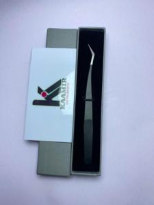 Pince à épiler d'extension de cils de volume de pointe de fibre noire mate antistatique de vente en gros avec la boîte faite à notre dextérité - Product Image 3