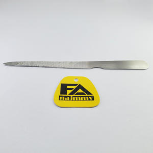 Lime à ongles en acier inoxydable de 1 cm de large - Product Image 2