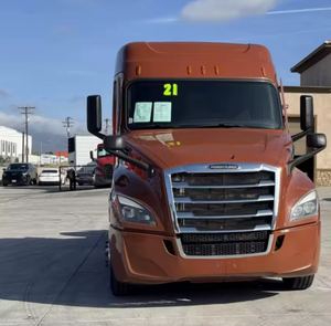 รถบรรทุก Cascadia 126 Sleeper ปี 2025 มือสองสภาพดี - รุ่นหลังคากลาง 72 นิ้ว 455 แรงม้า เกียร์อัตโนมัติ Dt12 12 สปีด พร้อมใช้งาน - Product Image 2