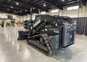 Cargadora Compacta Minotaur DL550 con Envío Gratuito, Aprobada por CE y EPA, con Cuchilla Frontal y Sistema de Climatización - Product Image 3