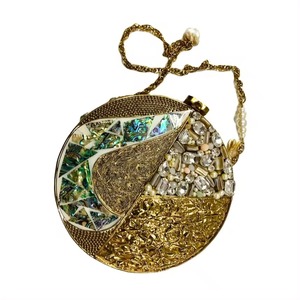 Résine époxy noire bohème antique avec chaîne en laiton pochette florale sac de soirée en résine pour les fêtes et pour les mariées et les filles - Product Image 3