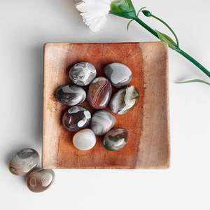 Venta al por mayor de ágata de Botswana a granel, piedras caídas, cristales curativos pulidos naturales para Reiki, meditación energética y decoración del hogar - Product Image 3