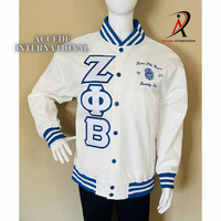 Chaquetas Varsity de Satén Tejido de Alta Calidad para Mujer Chi Eta Phi con Logotipo Bordado Divine 1932 y Ribetes en Contraste con Cremallera