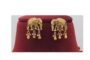 Classy Premium Quality Gold Finish New Style Designer <b>Necklace</b> Set With Earrings for Wedding Wear Collection For Women - Product Image 3