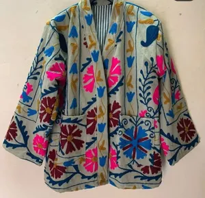 Suzani Broderie Boho Chic Suzani longs Kimonos Floral Suzani Broderie Longues Vestes pour femmes - Product Image 2