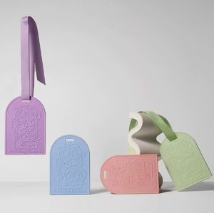 การ์ดหอมปรับอากาศแบบแขวน กลิ่นหอม น้ำหอม ยาง - Product Image 1