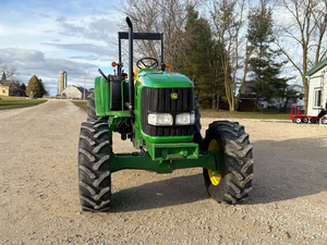 Nouveau Tracteur John Deere 7130R 4x4 2x4 90 CV d'occasion, Matériel agricole, Boîte de vitesses, Transmission par engrenages, Prix usine, Vente en gros - Product Image 2