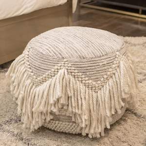 Pouf ทอมือหรูหรา | ผ้าวูลและผ้าฝ้ายผสมออตโตมันสำหรับบ้านทันสมัย - Product Image 1
