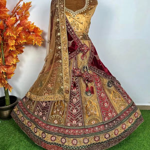 Red nupcial de estilo moderno Lehenga Choli con bordado de lentejuelas Jarakn Long Choli Dupatta 3 M Flair para fiestas bodas hechas en la India - Product Image 1