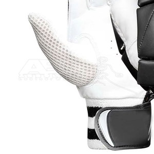 Guantes ligeros de bateo de cricket con malla transpirable y diseño de correa de muñeca ajustable Guantes de bateo de cricket - Product Image 3