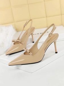 รองเท้าส้นสูงหัวแหลมแบบมีสายรัดด้านหลังของผู้หญิงรองเท้าส้นตึกหนังสิทธิบัตรมีพื้นรองเท้าใส่สบาย - Product Image 4