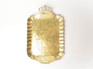 Bandeja de Servicio de Latón de Primera Calidad con un Diseño Atractivo y un Acabado Resistente para Uso Decorativo y Práctico - Product Image 6