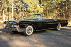 1967 Lincoln Continental Convertible - Product Image 3