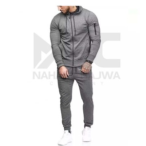 Wholesale Men's Plus Size Casual Fitness Winter Track Suit High Quality Breathable Quick Dry Hoodie Custom Logo Custom Color - Product Image 2