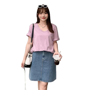 Jupe en jean plissée taille haute décontractée pour femme, silhouette droite, style tendance, courte, avec volants et boutons décoratifs - Product Image 3