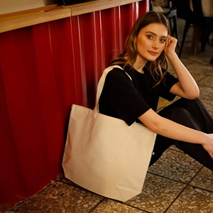 กระเป๋าผ้าแคนวาสรีไซเคิลขนาด 12 ออนซ์ เป็นมิตรกับสิ่งแวดล้อม ทนทาน พร้อมหูหิ้วยาว ลายพิมพ์สกรีน สำหรับใช้ในชีวิตประจำวันหรือใช้โฆษณาบนชายหาด - Product Image 3