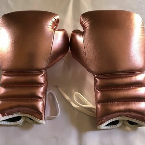 Vêtements d'arts martiaux Gants de boxe en cuir personnalisés Logo personnalisé Sérigraphie Gants de boxe en cuir véritable - Product Image 2