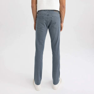 กางเกงยีนส์ทรงหลวมสำหรับผู้ชายกางเกงยีนส์ทรงหลวมเอวต่ำสไตล์ฮิปฮอปแฟชั่นตามสั่ง - Product Image 2