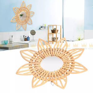 Miroir de maquillage moderne écologique Boho fabriqué à la main en rotin en forme de fleur dressing rétro décor de salle de bain design personnalisé - Product Image 5