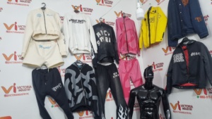 เสื้อกันหนาวแบบสวมหัวสำหรับผู้ชายผ้าคอตตอนผสมโพลีเอสเตอร์ผ้าฝ้ายผสมโพลีเอสเตอร์มีฮู้ดปรับแต่งโลโก้ได้ตามต้องการ - Product Image 5