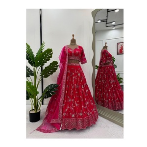 Nuevo diseño Ropa de mujer Colecciones de boutique pesadas Lehenga Choli para niñas Uso DE BODA Disponible para la venta de India - Product Image 1