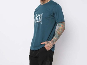 เสื้อยืดแขนสั้นของผู้ชายผ้าคอตตอนสีทึบซักง่ายสำหรับฤดูร้อนพิมพ์ลายสกรีนผ้าไหมคุณภาพสูงทำจากผ้าฝ้าย100% ตามสั่ง - Product Image 4