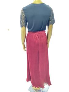 Jupe en mousseline de soie plissée décontractée pour femmes Imprimés floraux uniques sur coton Polyester Couleurs unies Fabriqué par l'exportateur - Product Image 3