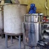 Cuve de mélange magnétique en acier inoxydable pour produits chimiques, homogénéisation, émulsification, stockage, mélange, broyage et engrenage de haute performance