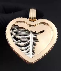 Ensembles de bijoux fins en diamant en forme de coeur de qualité supérieure avec collier pour femmes de style fantaisie à vendre à l'exportation - Product Image 5